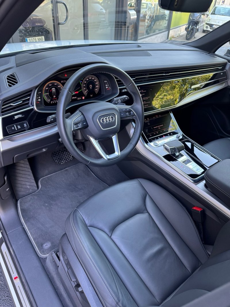 Audi Q7 2024, foto 11