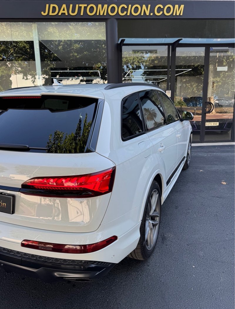 Audi Q7 2024, foto 8