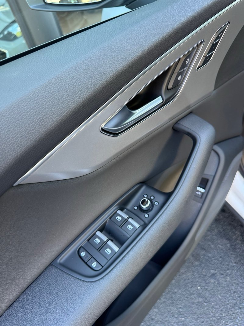 Audi Q7 2024, foto 25