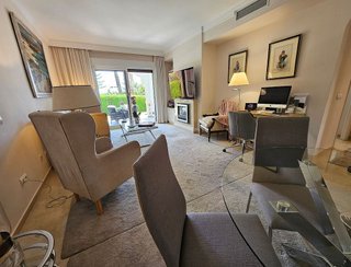 Piso en venta en Nueva Andalucía centro en Marbella