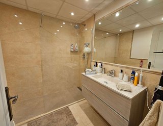 Piso en venta en Nueva Andalucía centro en Marbella