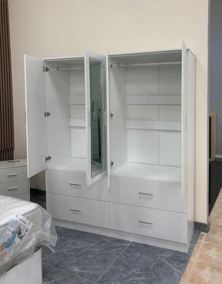 Armario 4 puertas + cajones y espejo ¡NUEVO!