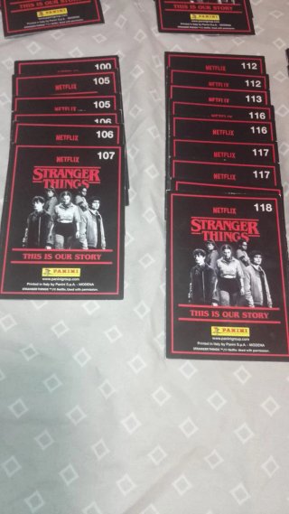 Colección Cartas Stranger Things Panini