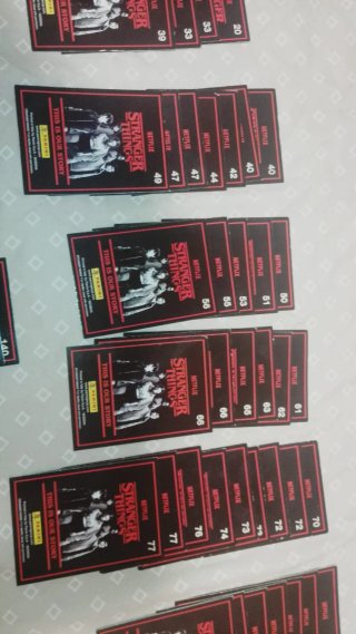 Colección Cartas Stranger Things Panini