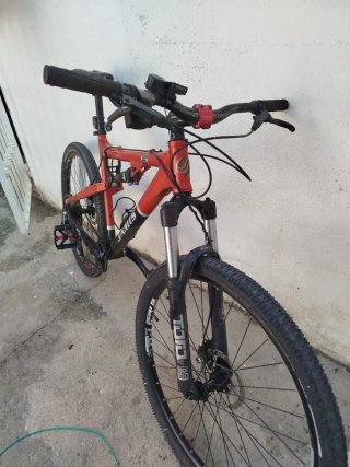 Bicicleta Montaña Doble Suspensión Jamis ruedas 27