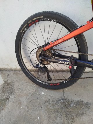 Bicicleta Montaña Doble Suspensión Jamis ruedas 27