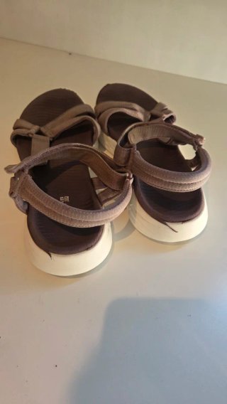 Sandalias Skechers Mujer Talla 36 Color malva