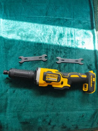 DEWALT Amoladora  MAX 20V