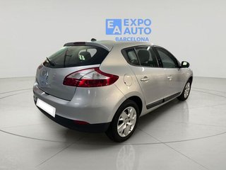 Renault Megane Emotion 2011 1.6 16v 110 E5