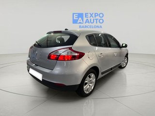 Renault Megane Emotion 2011 1.6 16v 110 E5