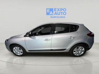 Renault Megane Emotion 2011 1.6 16v 110 E5