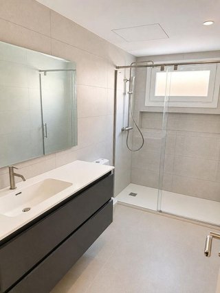 Piso en alquiler en El Mayorazgo - El Limonar en Málaga