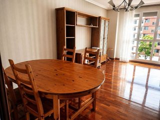 Piso en alquiler en Valdenoja - La Pereda en Santander