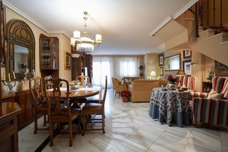Casa adosada en venta en Sur en Ávila