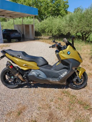 BMW scooter c650 en perfectas condiciones