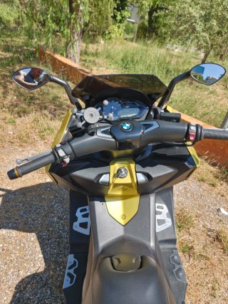 BMW scooter c650 en perfectas condiciones