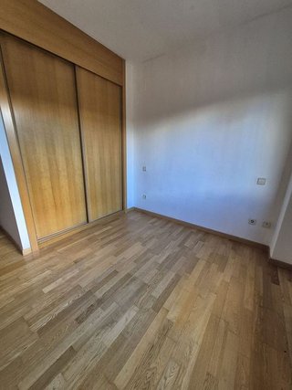 Piso en venta en Universidad en Ávila
