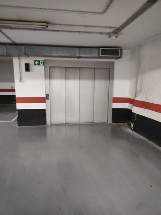 Garaje en venta en Santa Catalina - Canteras en Palmas de Gran Canaria(Las)