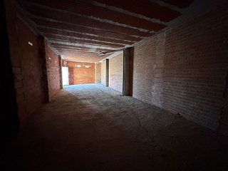 Local comercial en venta en Universidad en Ávila