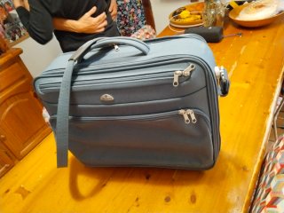 Maleta Samsonite gris