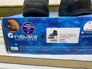 Botas de seguridad Robusta Talla 44 Nuevas60