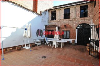 Casa adosada en venta en Fuensalida