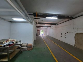 Local comercial en alquiler en El Coto en Gijón