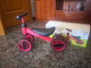 Bici de aprendizaje Juguettos roja