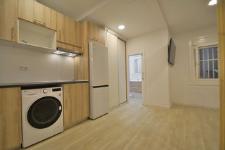 Estudio en alquiler en Pacífico en Madrid