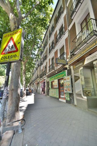 Estudio en alquiler en Pacífico en Madrid