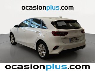 Kia Ceed 1.6 MHEV iMT Drive 100 kW (136 CV)