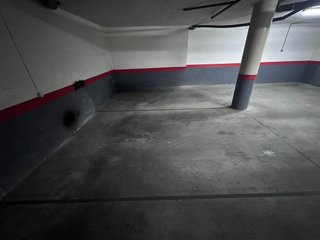 Garaje en alquiler en Club de Campo en Elda