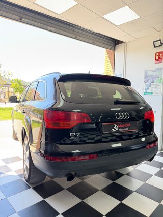 Audi Q7 3.0 TDI V6 233CV