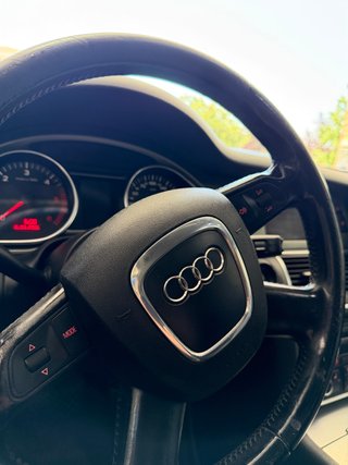 Audi Q7 3.0 TDI V6 233CV