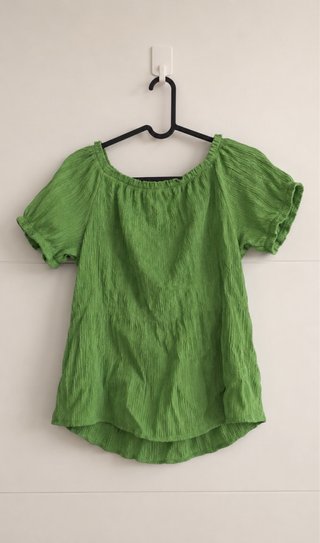 Blusa verde manga corta