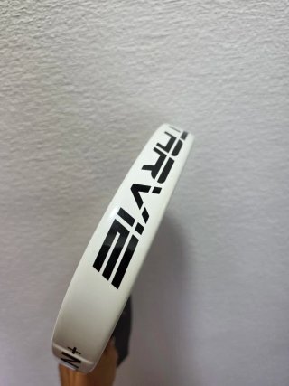 Pala de pádel Starvie Triton+ Balance 2026