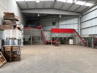 Nave industrial en venta en Melide