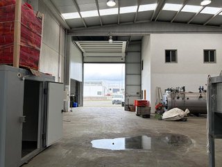 Nave industrial en venta en Melide