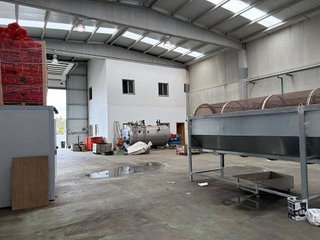 Nave industrial en venta en Melide