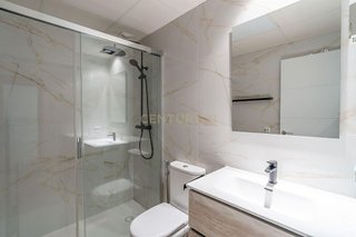 Piso en venta en La Cala Golf - Lagar Martell en Mijas