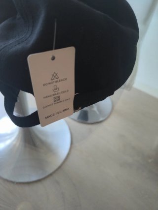 Gorra NY Unisex Negra Sin Estrenar