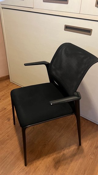 Silla Vitra Medaslim Negra