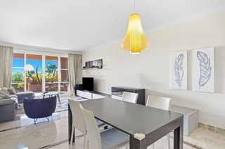 Piso en venta en Los Naranjos en Marbella