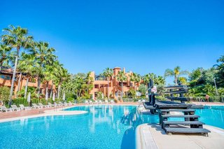 Piso en venta en Los Naranjos en Marbella