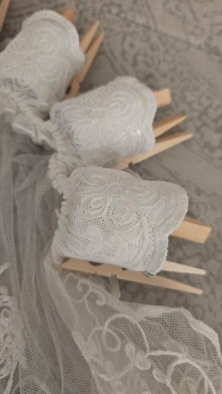 Mantilla y delantal novia Alicantina negro/blanca