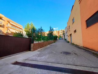 Garaje en alquiler en Eixample Sud – Migdia en Girona