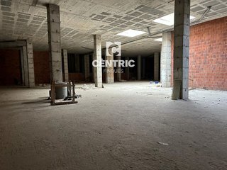 Local comercial en venta en Les Arenes - La Grípia  Can Montllor en Terrassa