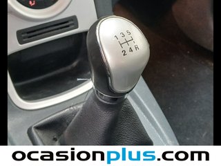 Ford Fiesta 1.4 Titanium 71 kW (96 CV)