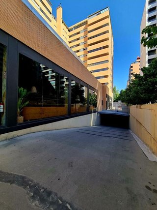 Garaje en alquiler en Romareda en Zaragoza