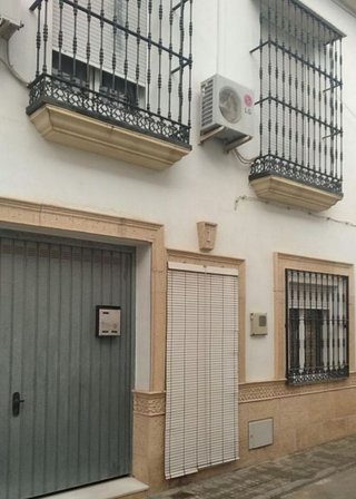 Casa adosada en venta en Bujalance